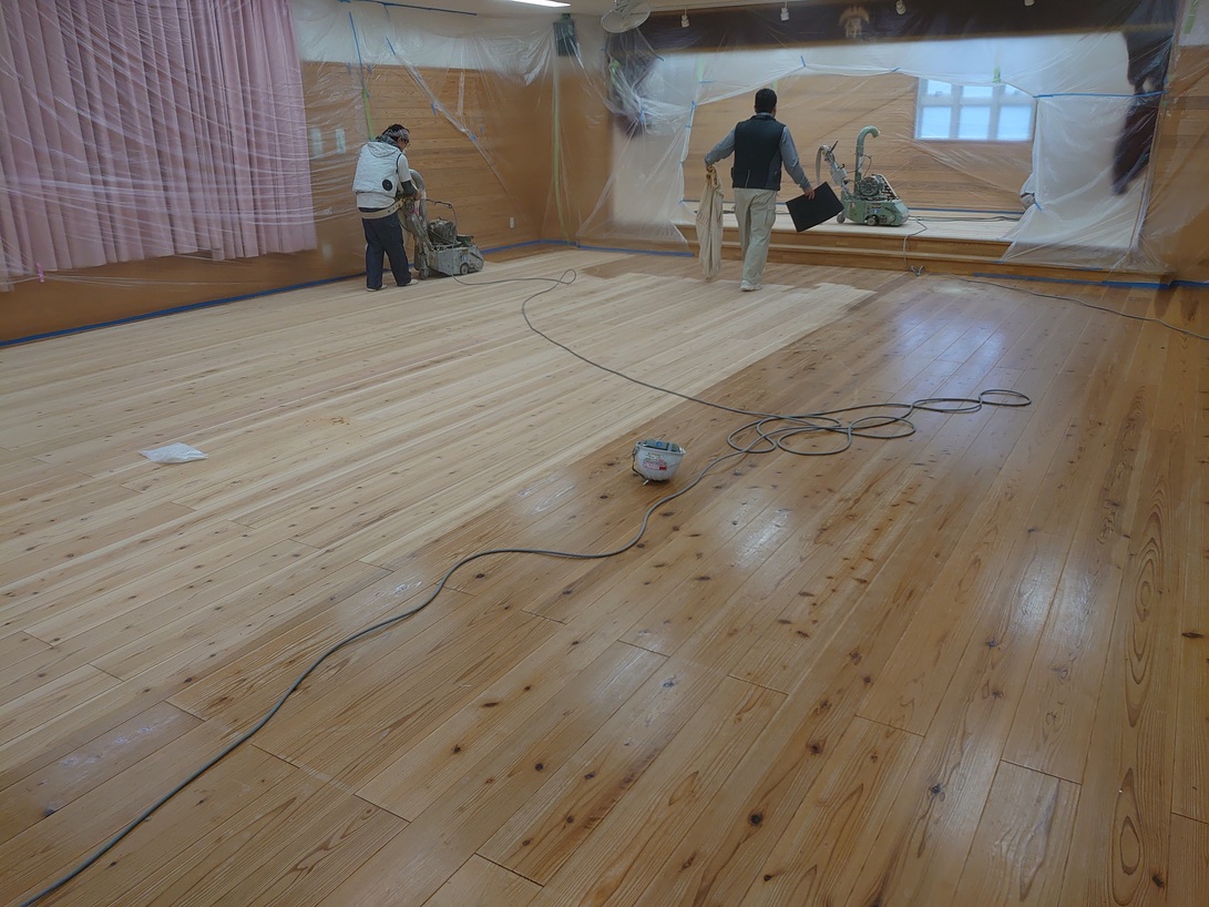 「福山市立保育園　床　塗り替え工事」の画像